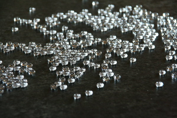Streudeko Tisch Tautropfen Regentropfen Kristall Acryl klar transparent 300 g