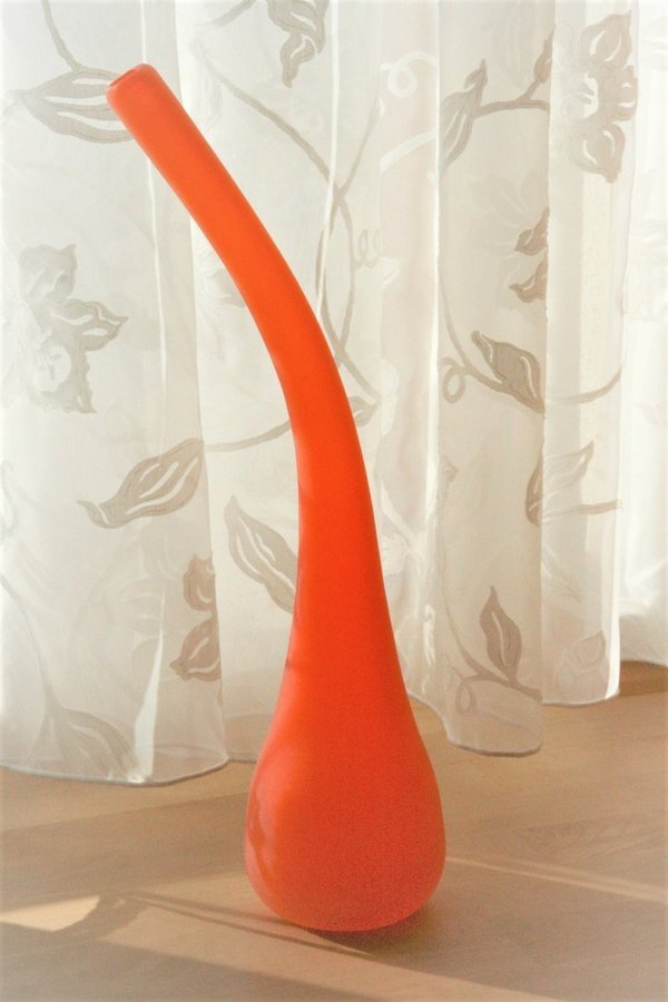 Vase gebogen orange